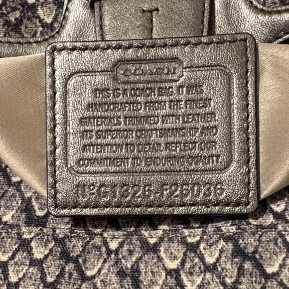 🐍 Coach Python Print Flap Crossbody Bag – Metallic Leather Trim - Picture 6 of 6